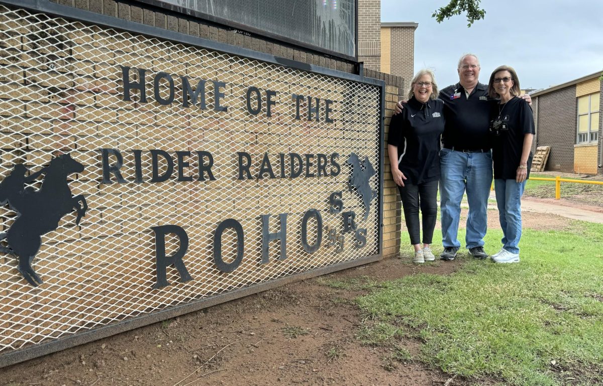 Fifty years after graduating, Vickie Spaulding, Pat Tempelmeyer and Jan Albin are closing out Rider High School. 